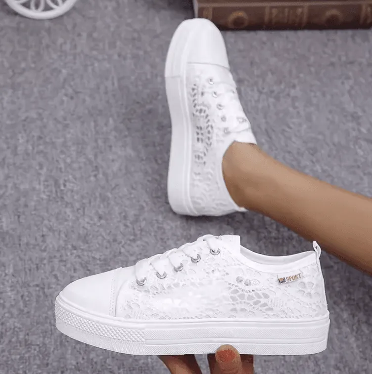 2025 Plus Size Women’s Mesh Sneakers – Breathable Hollow Design with Thick Sponge Sole for Casual Comfort