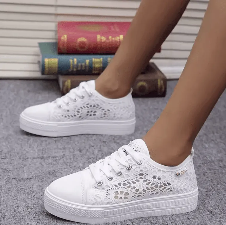 2025 Plus Size Women’s Mesh Sneakers – Breathable Hollow Design with Thick Sponge Sole for Casual Comfort