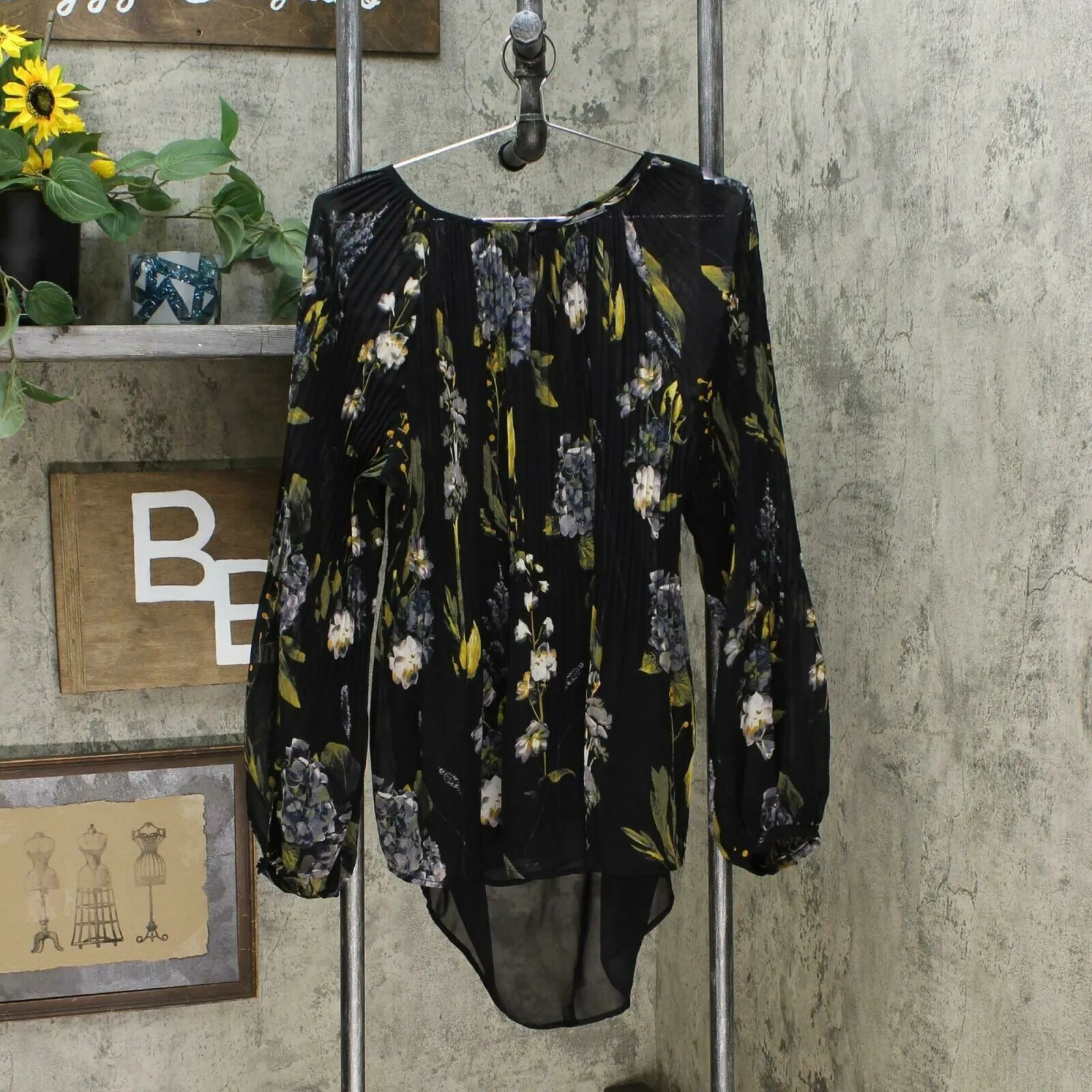 A New Day Women's Floral Print Long Sleeve Crewneck Pleated Blouse Black XL