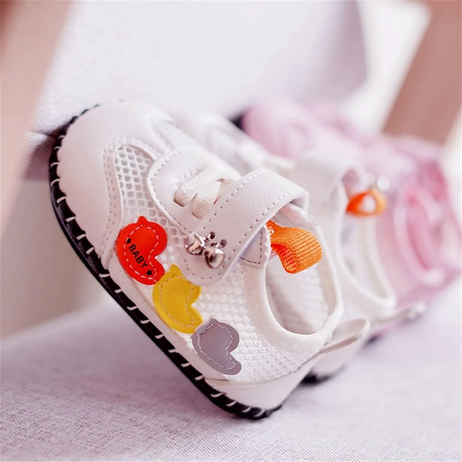 Toddler Boys Girls Cute Water Shoes Breathable Quick-Dry Mesh Sport Beach Sandals Lightweight Barefoot Beach Shoes