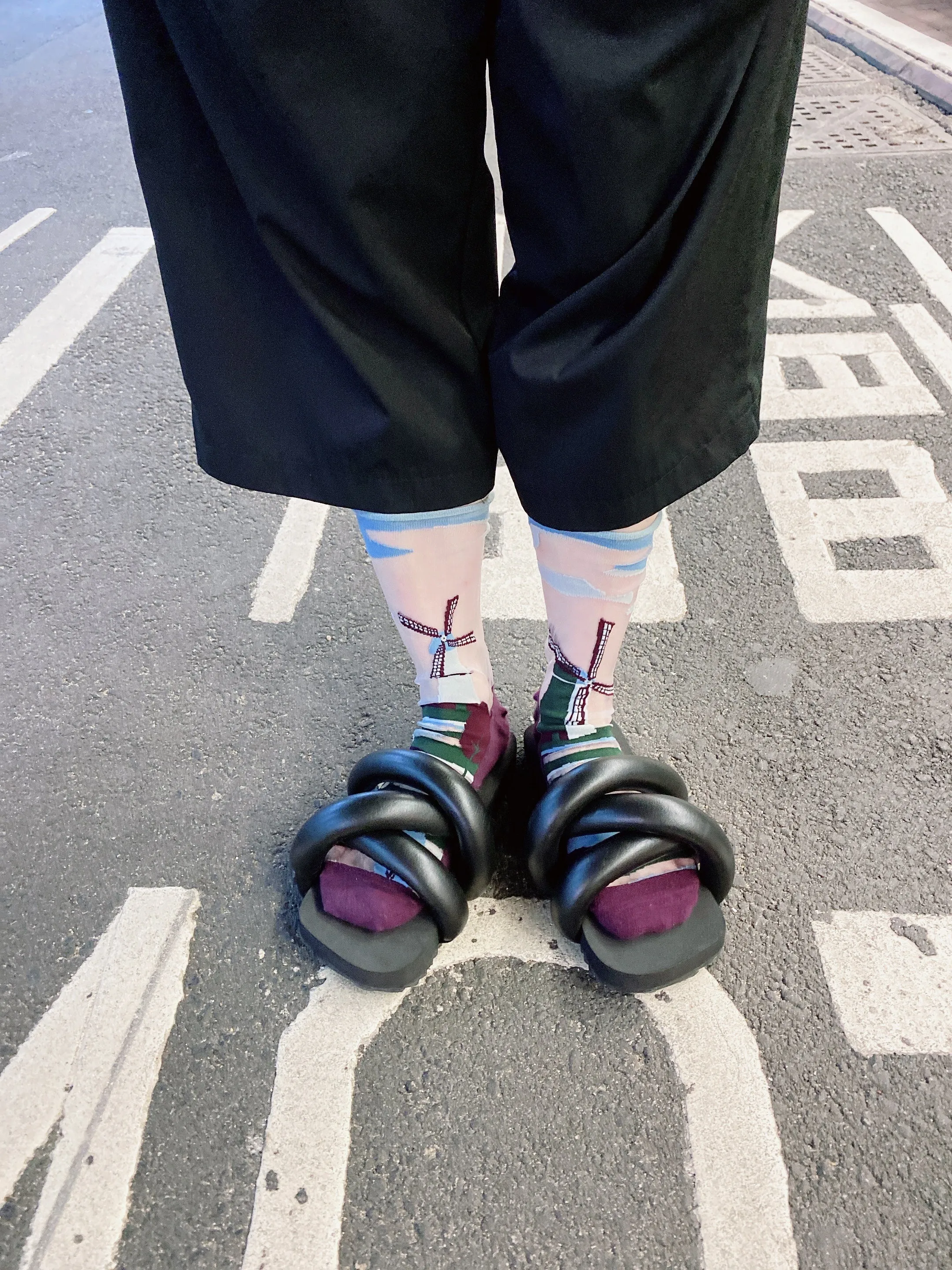 YUME YUME- Black TYRE SLIDE Sandals